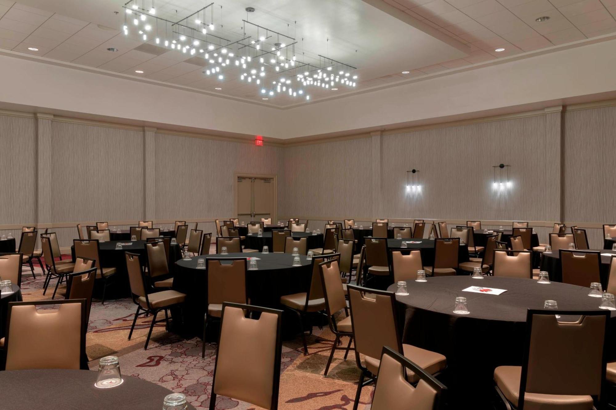 Atlanta Marriott Northeast/Emory Area Hotel Chamblee Exterior foto