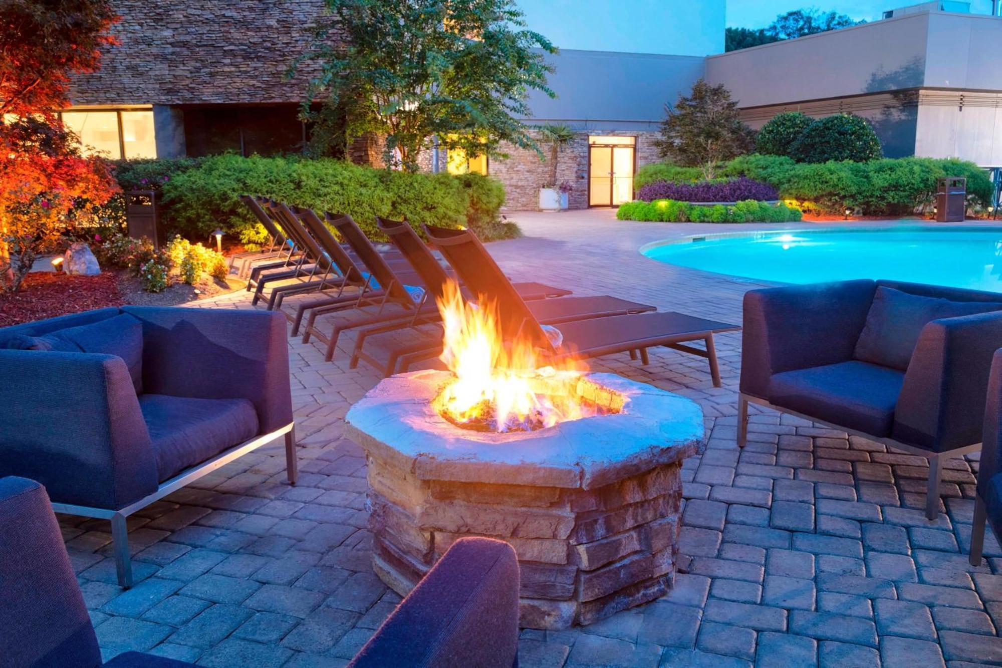 Atlanta Marriott Northeast/Emory Area Hotel Chamblee Exterior foto